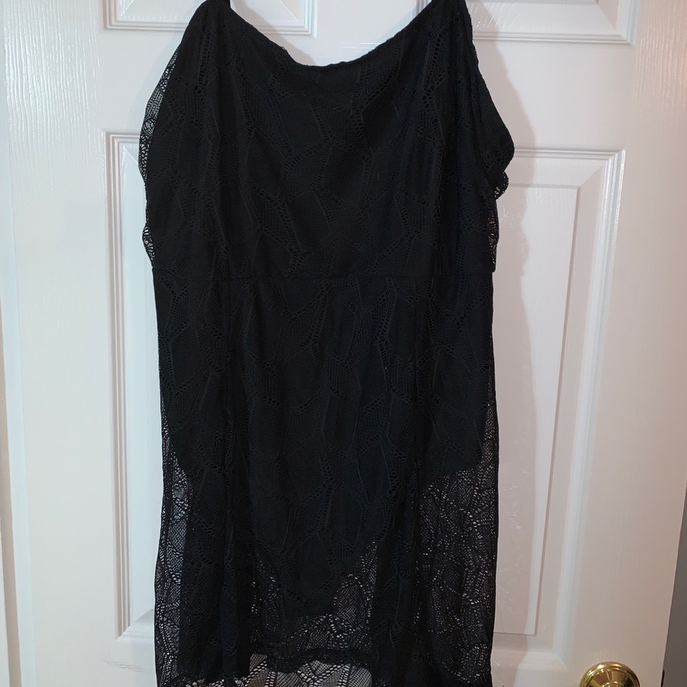 Women’s bathing suit